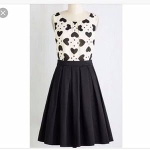 Modcloth Size 1X Black and White Dress with Hearts